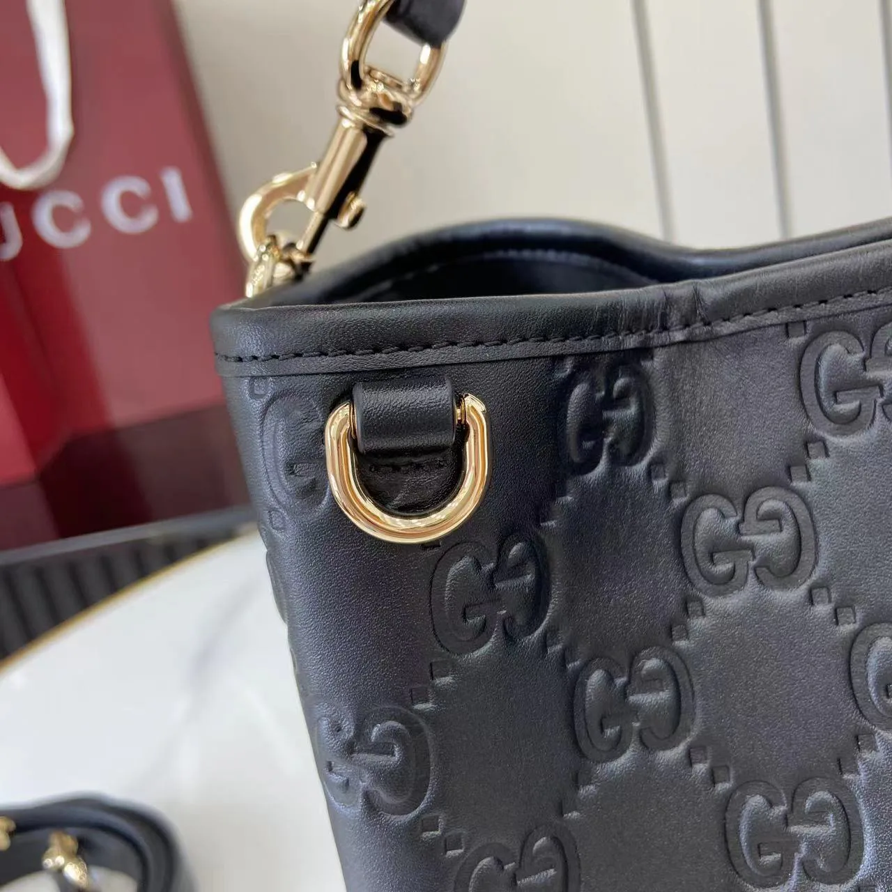 Women's Classic Handbags GUCCI 18404550