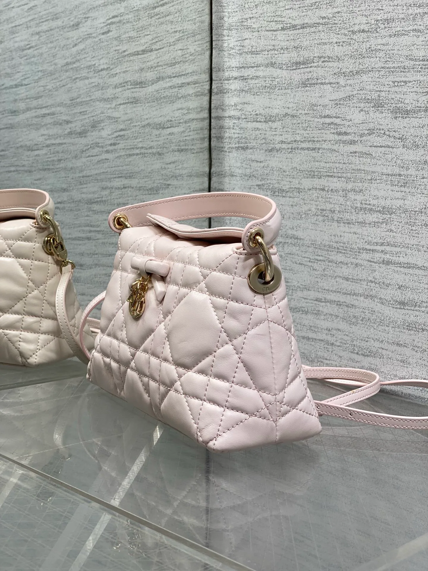 Women's Classic Handbags CHRISTIAN DIOR 18341390