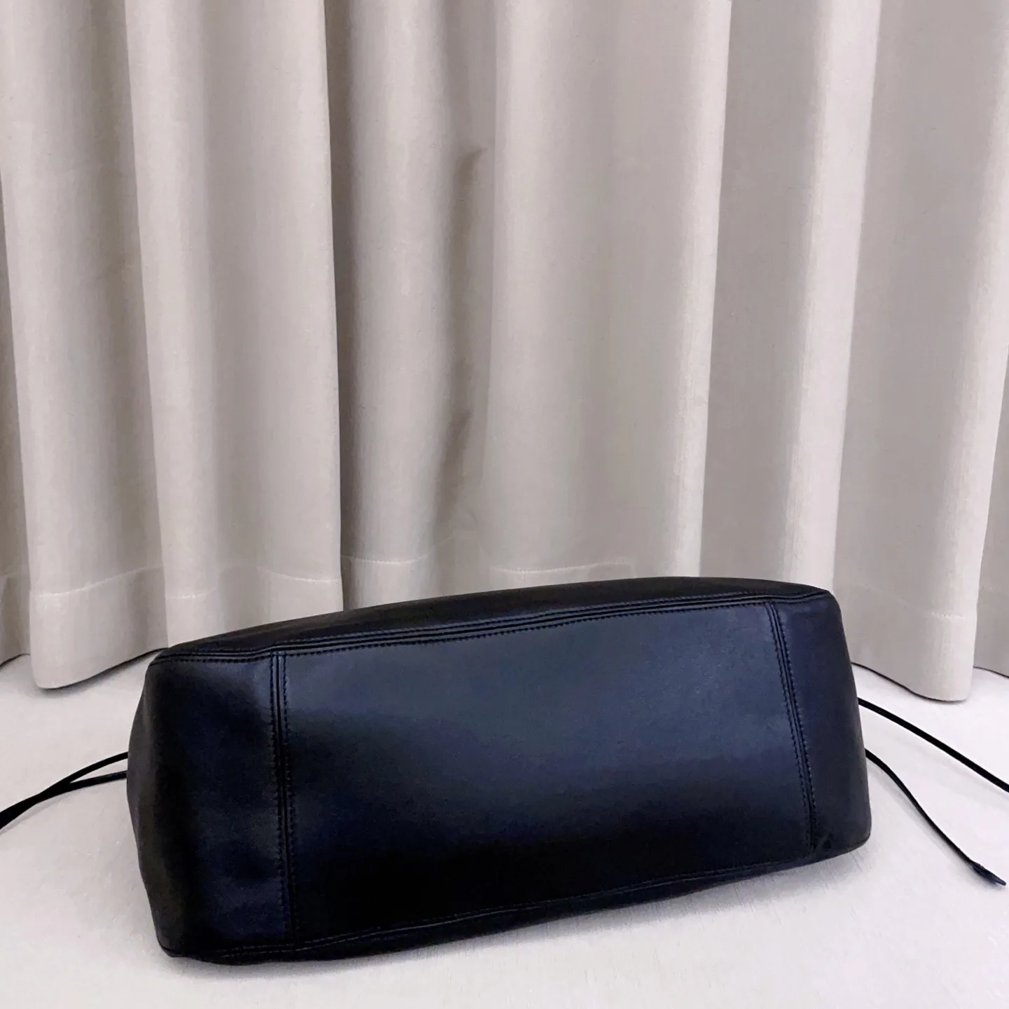 Women's Classic Handbags MIU MIU 18248086