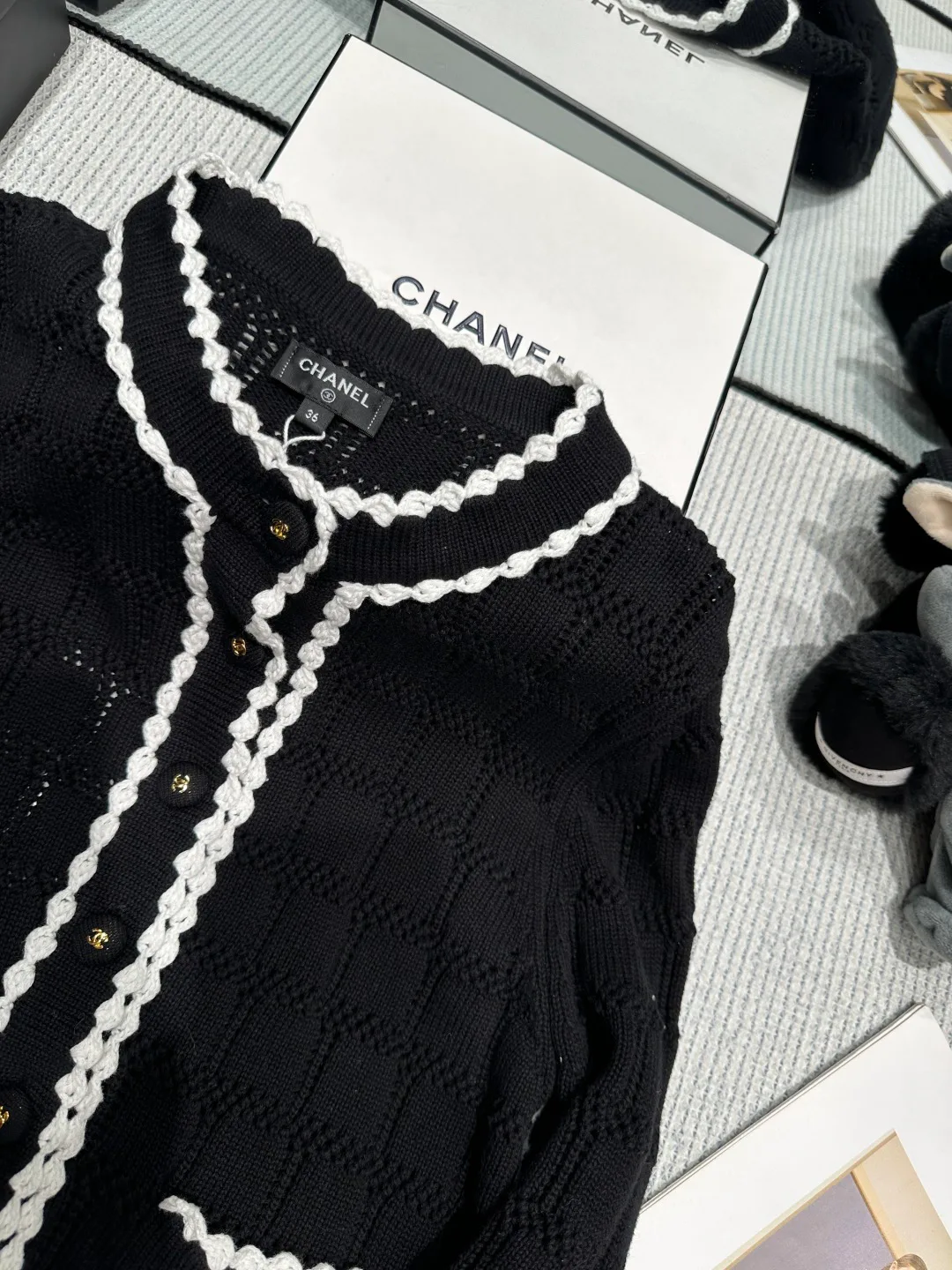 Women's Jumpers And Sweaters CHANEL 17881798