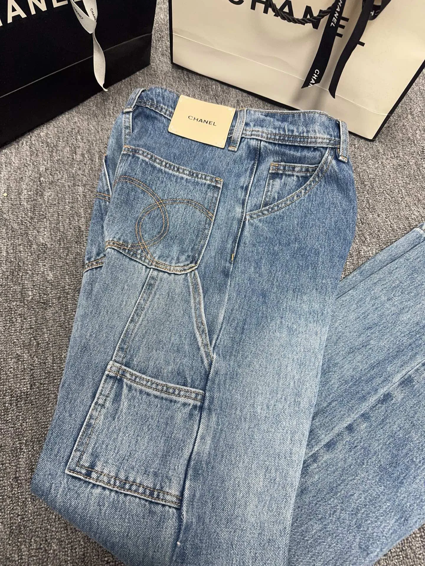 Women's Jeans CHANEL 18174509