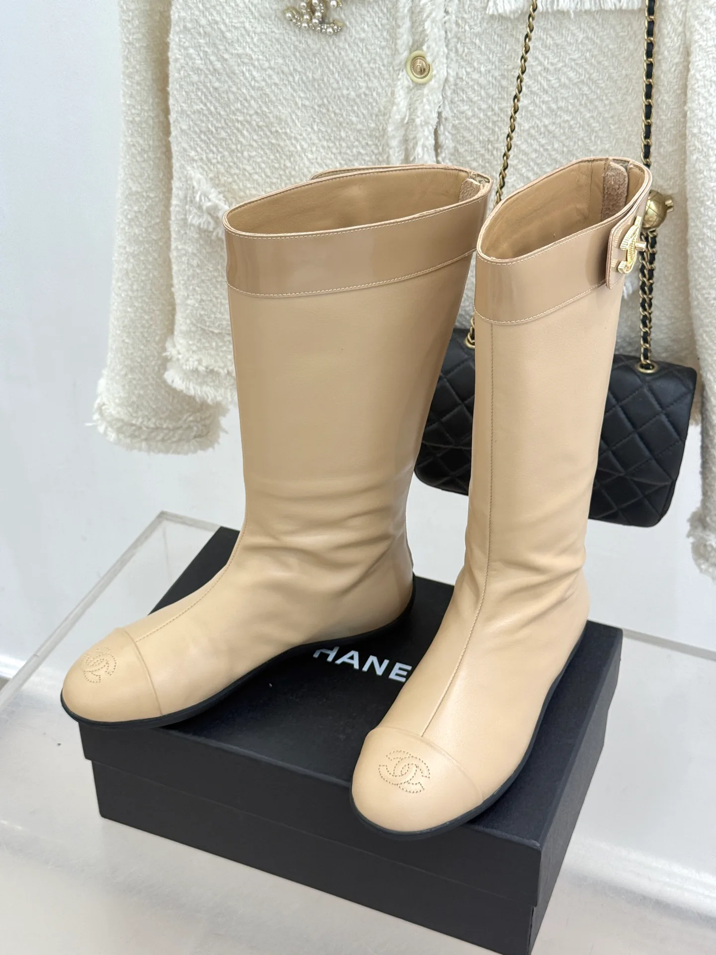 Women's Boots CHANEL 18360447