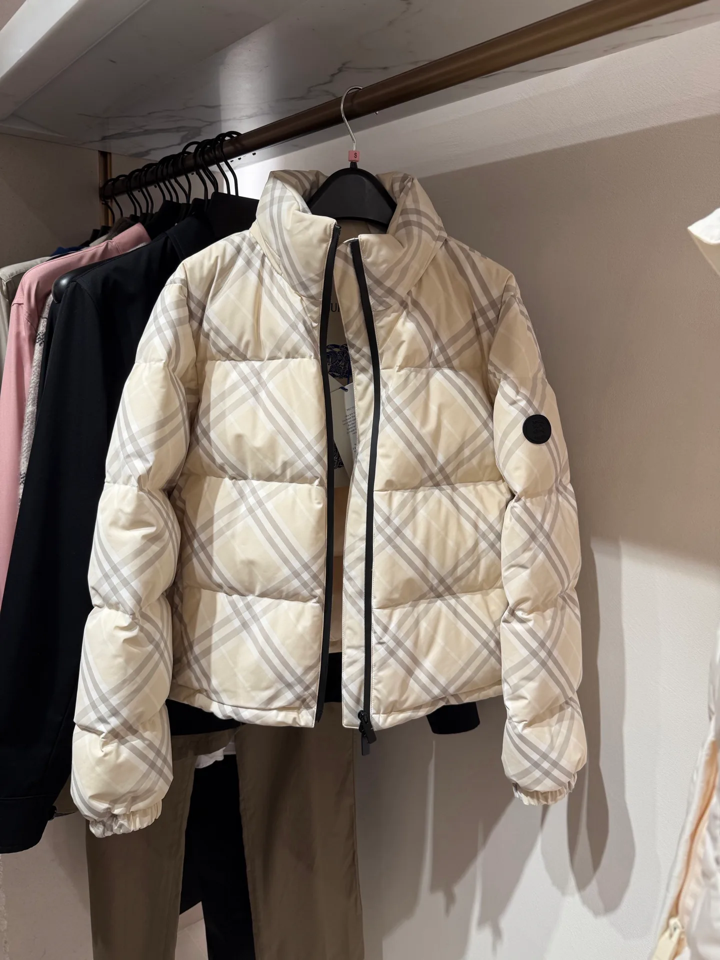 Women's Jackets And Down Jackets BURBERRY 18391887