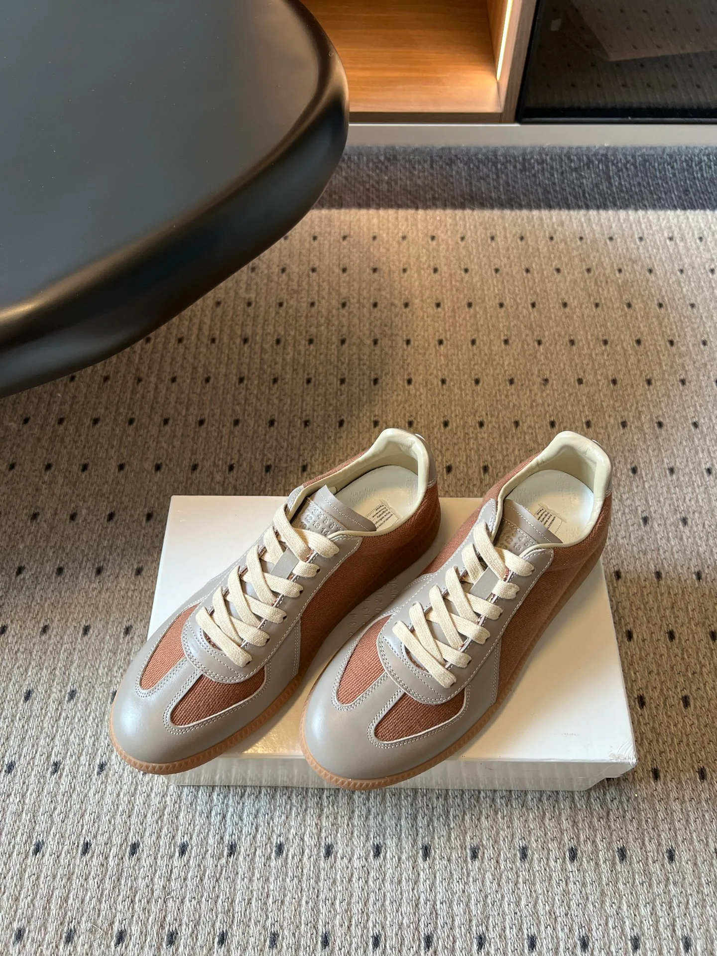 Women's Sneakers MAISON MARGIELA 17568930
