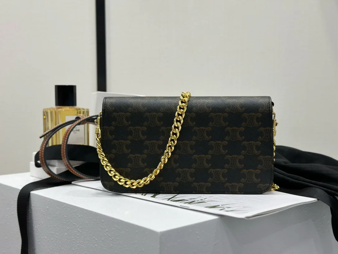 Women's Classic Handbags CELINE 17802982