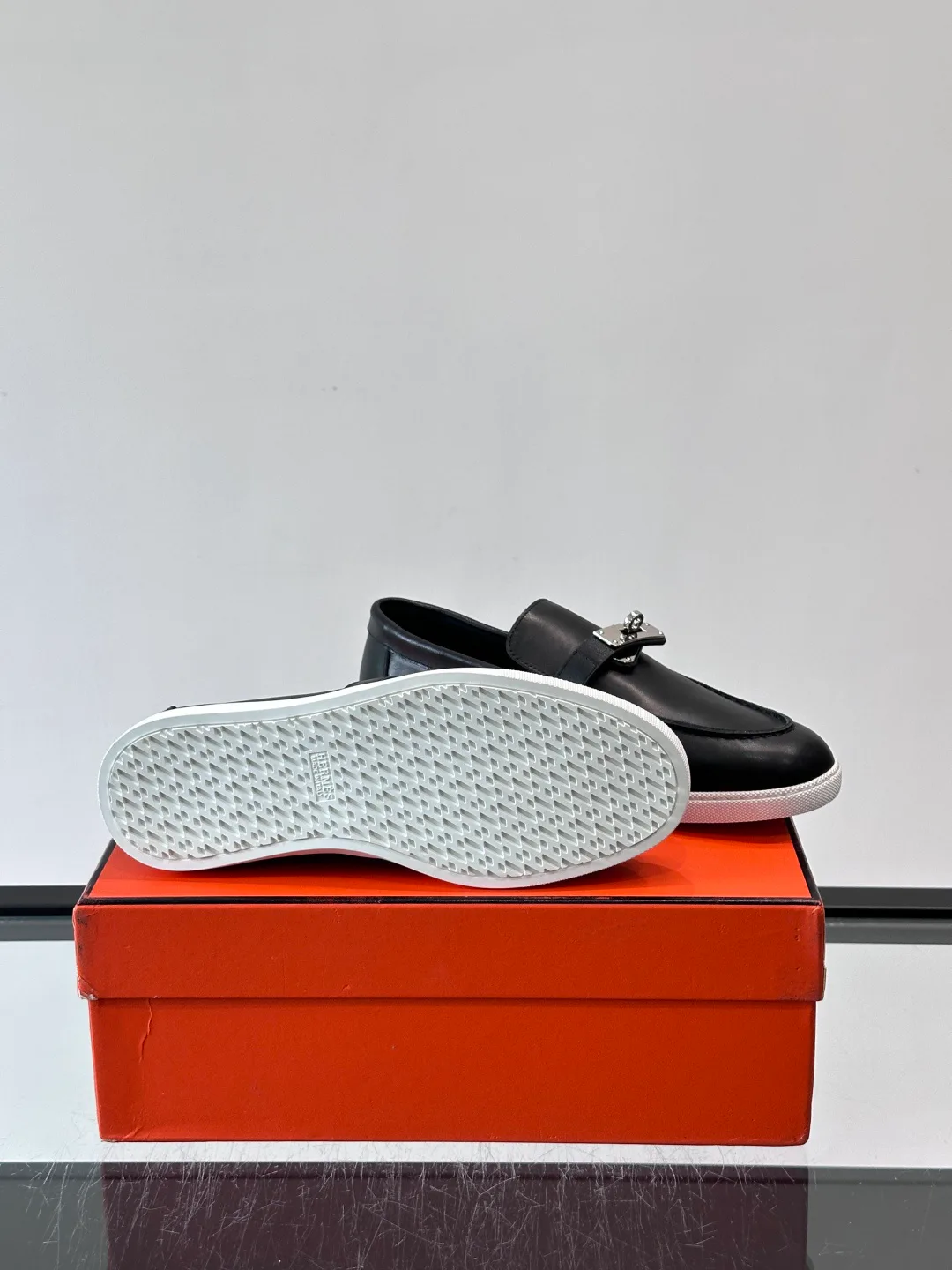 Men's Loafers And Dress Shoes HERMES 17904323