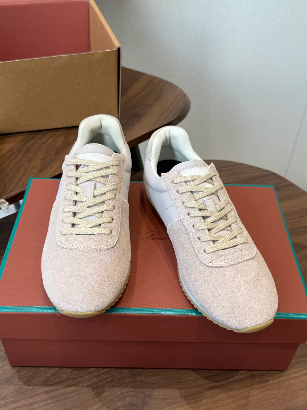 Women's Sneakers LORO PIANA 17535460
