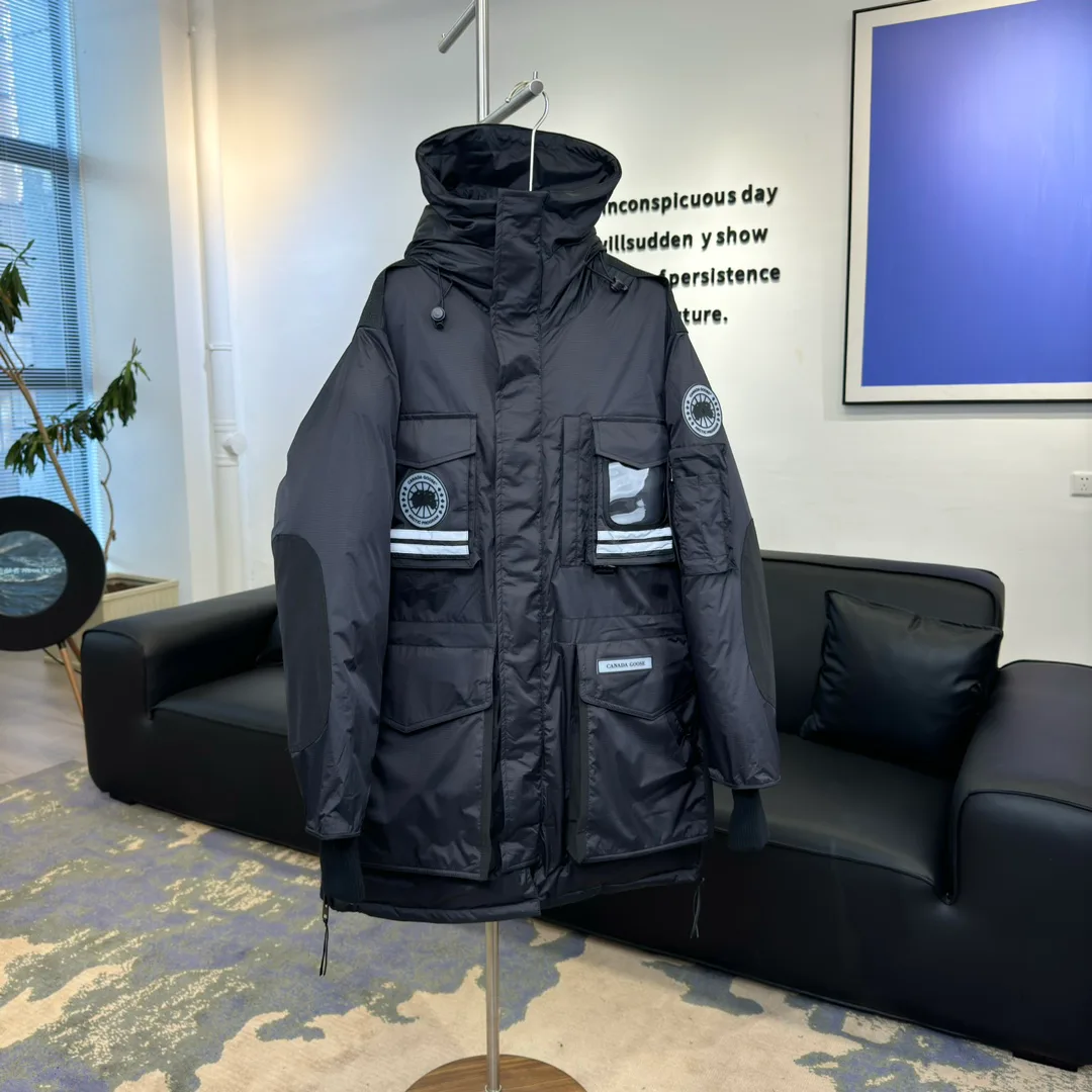 Men's Jackets And Down Jackets CANADA GOOSE 18179276