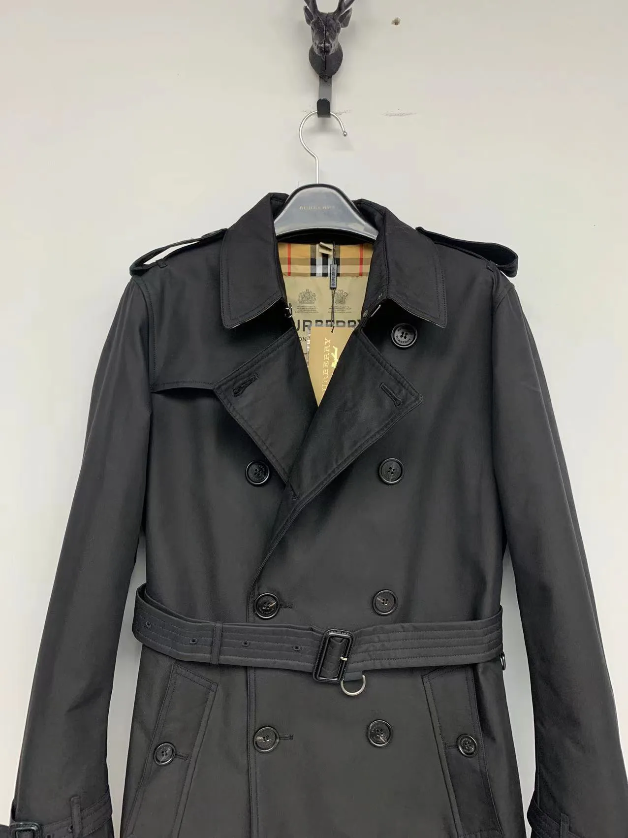 Women's Trench Coats BURBERRY 18145396