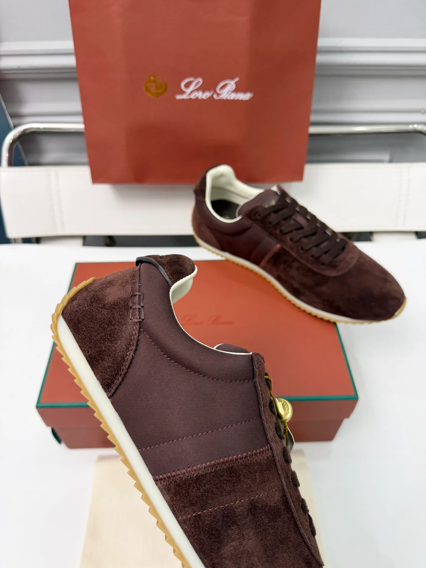 Women's Sneakers LORO PIANA 17467090