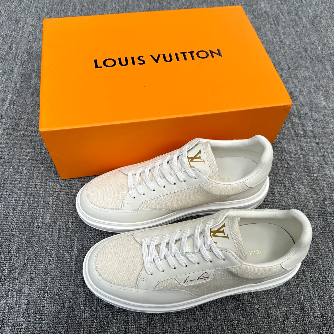 Men's Sneakers LOUIS VUITTON 18076077