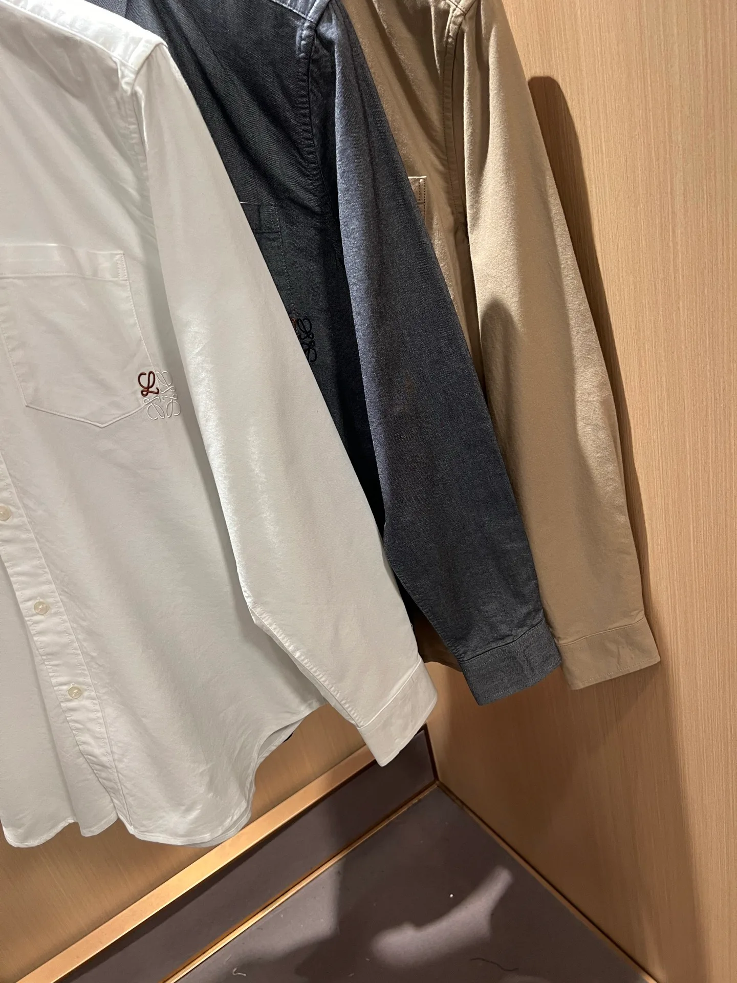 Men's Shirts LOEWE 18343199