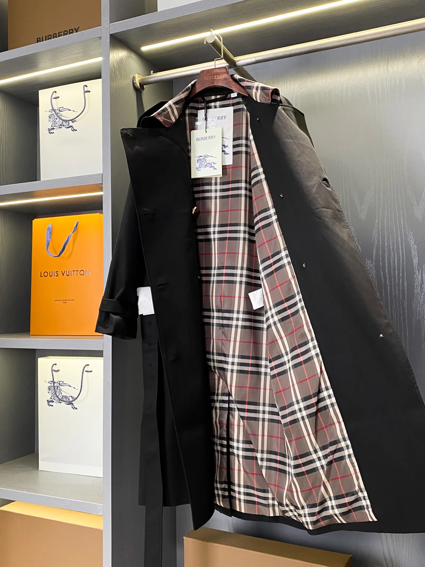 Women's Trench Coats BURBERRY 17998590