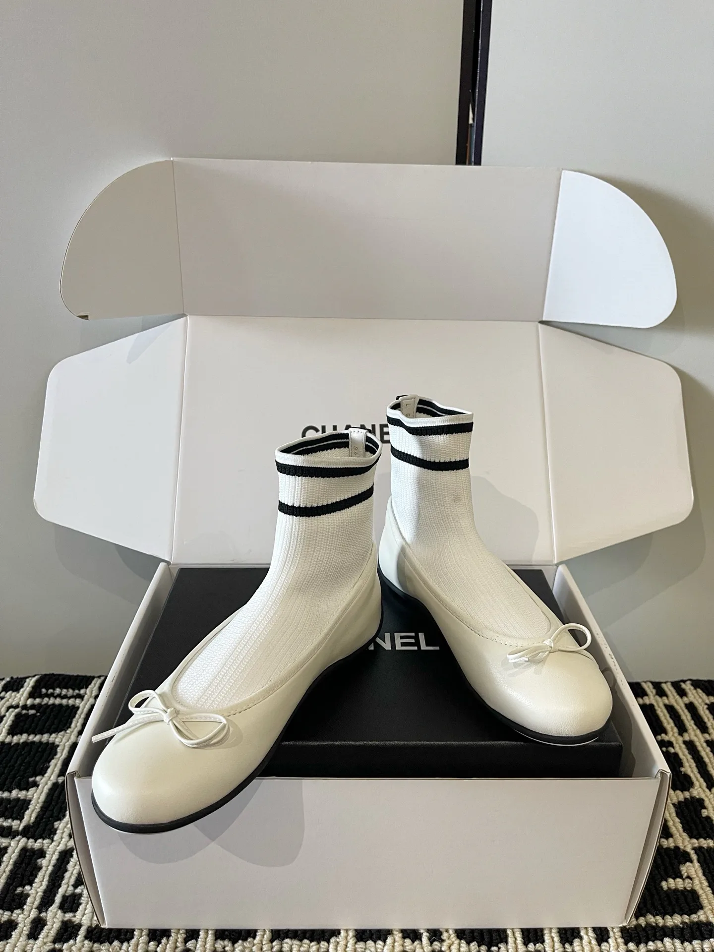 Women's Ballet Flats CHANEL 17866969