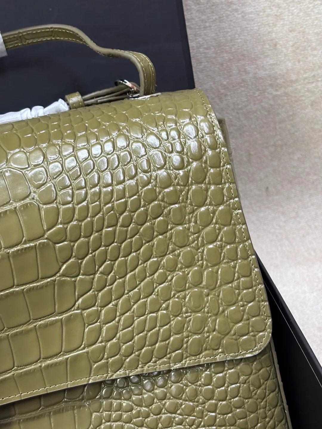 Классические Сумки Женские Chanel 18605316