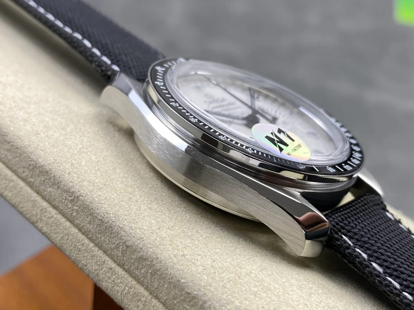 Men's Watches OMEGA 17881580