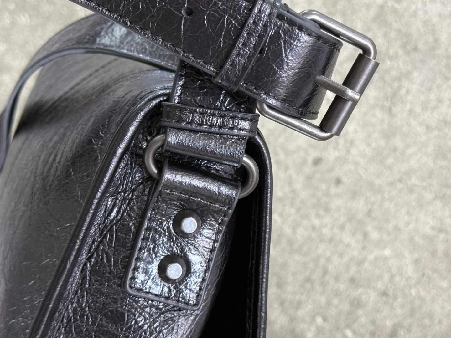 Классические Сумки Женские Balenciaga 18608625