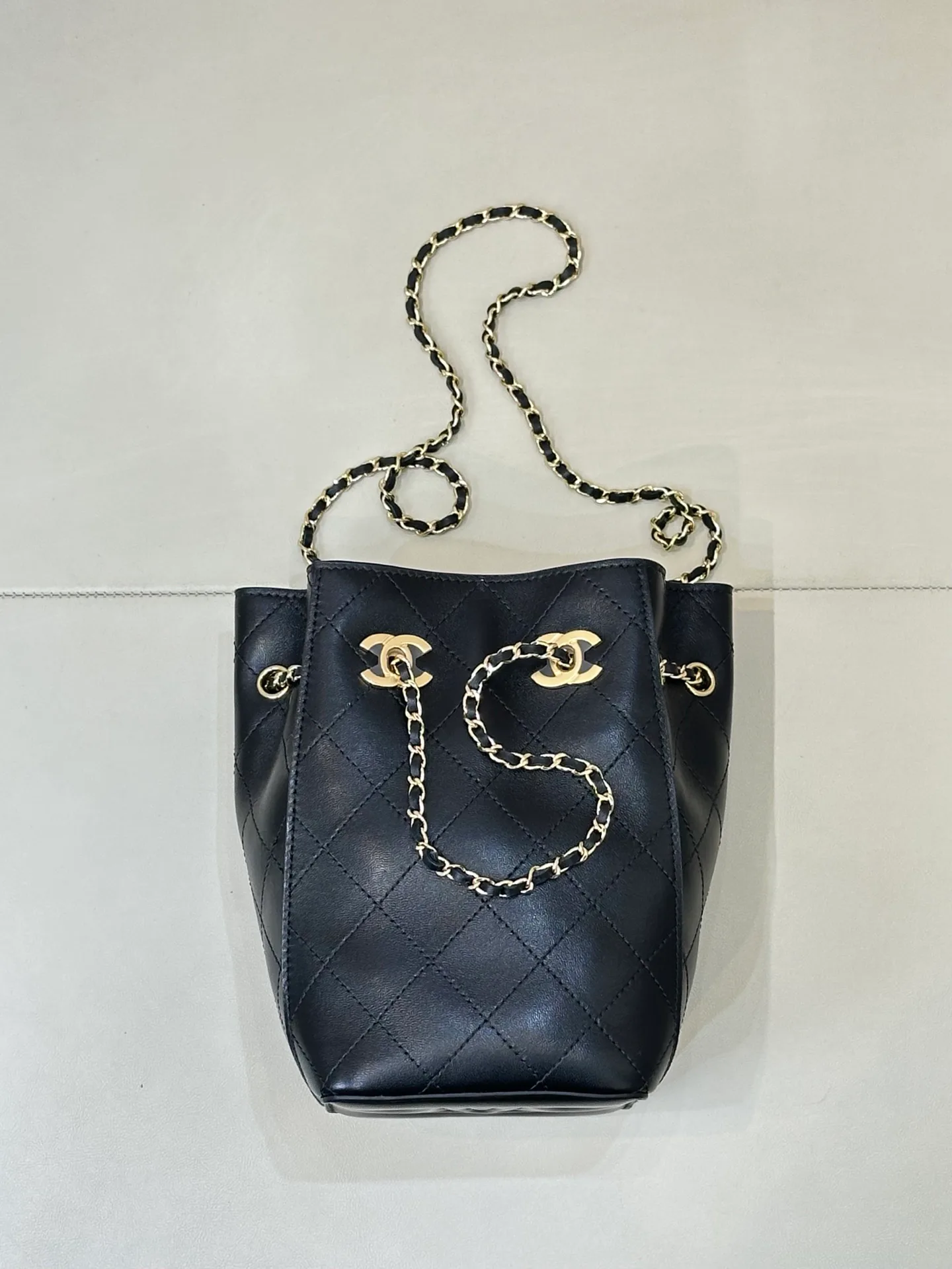Women's Classic Handbags CHANEL 17979538