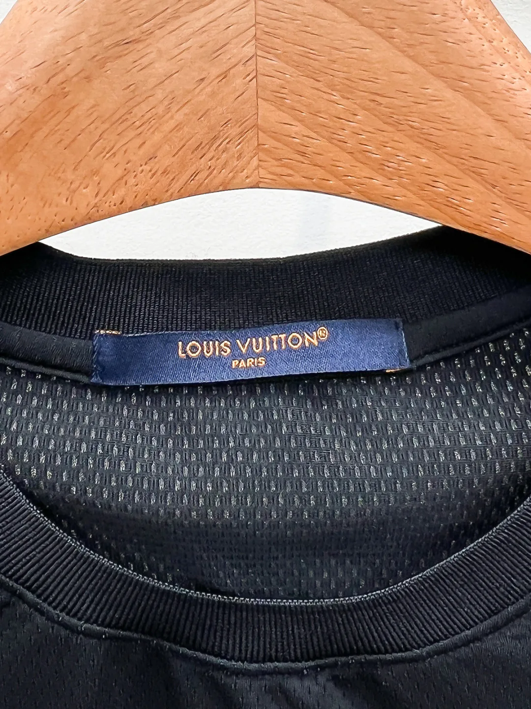 Men's T-Shirts LOUIS VUITTON 18499373