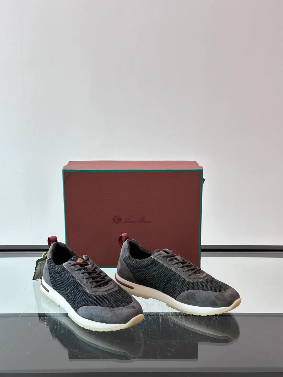 Men's Sneakers LORO PIANA 18400544