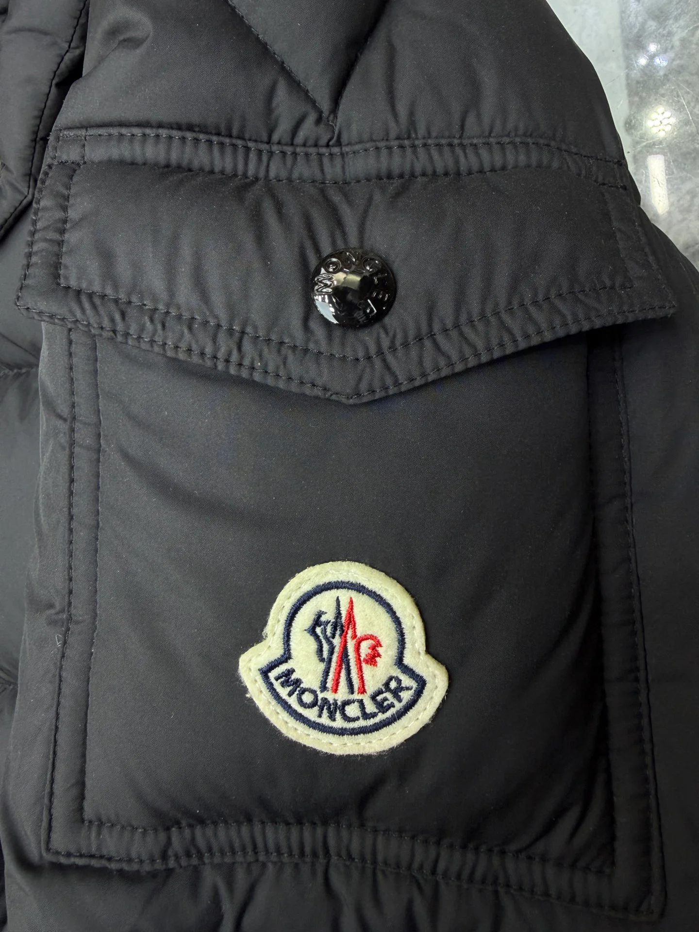 Men's Jackets And Down Jackets MONCLER 17568684