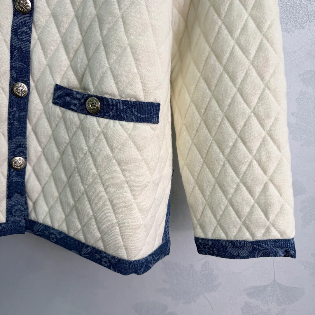 Women's Jackets And Down Jackets CHANEL 18363007