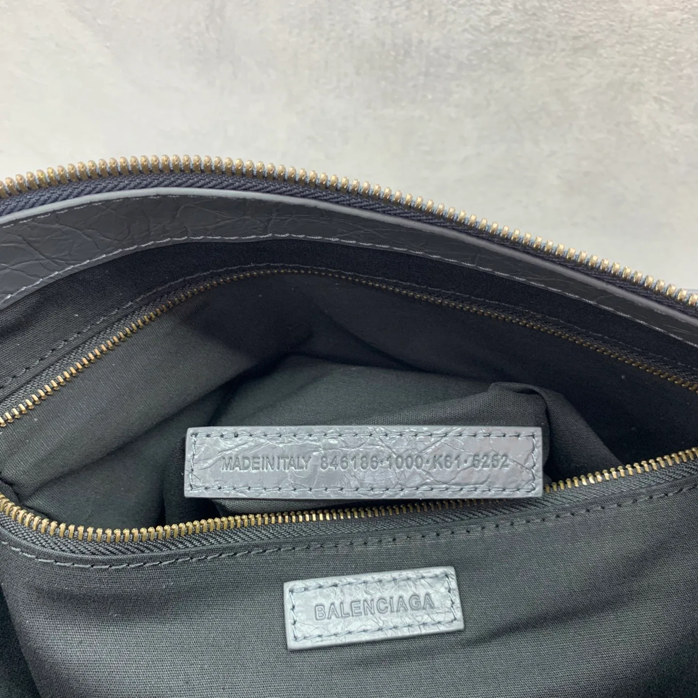 Women's Shoulder Bags BALENCIAGA 17419151