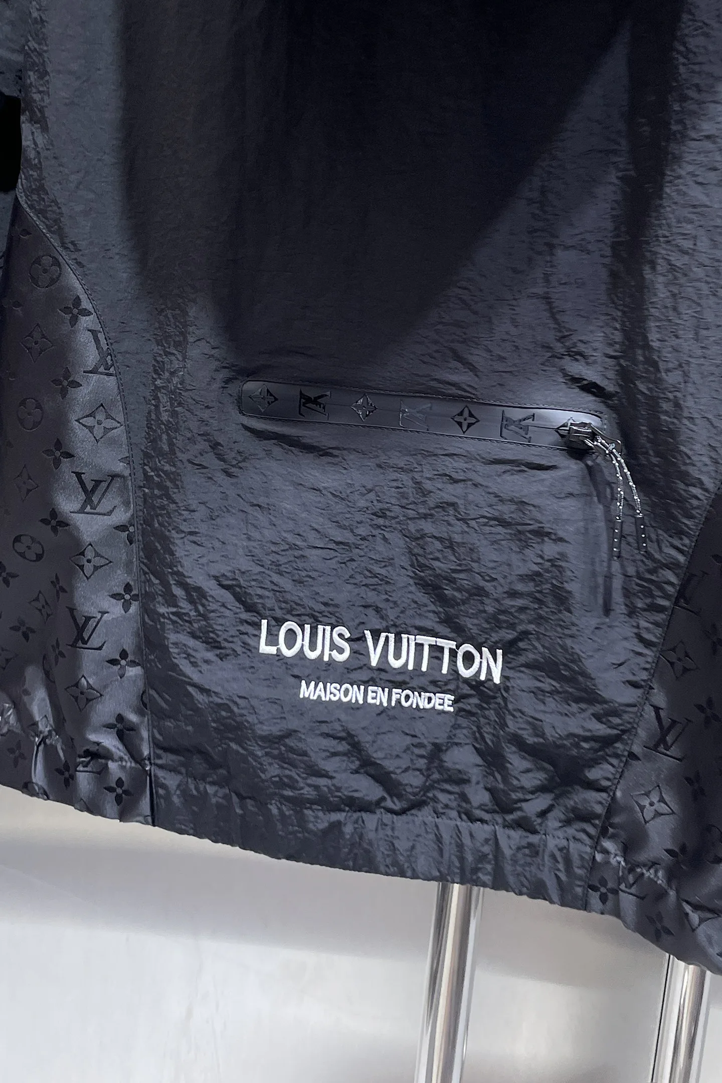 Men's Jackets And Down Jackets LOUIS VUITTON 17966710