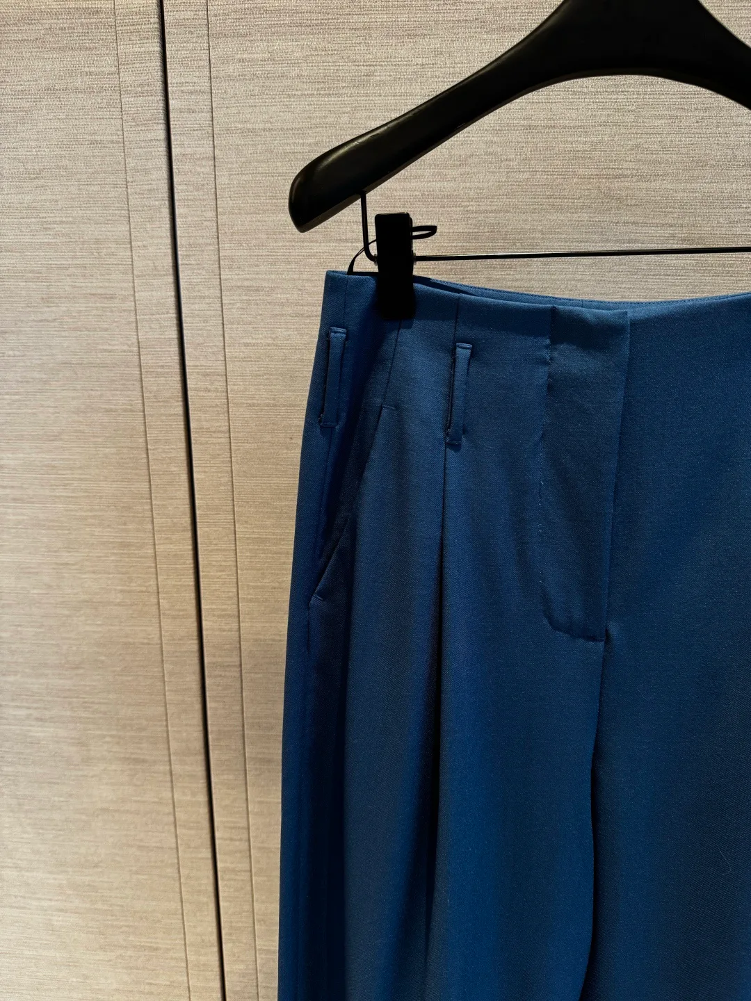 Women's Trousers CHANEL 17463238