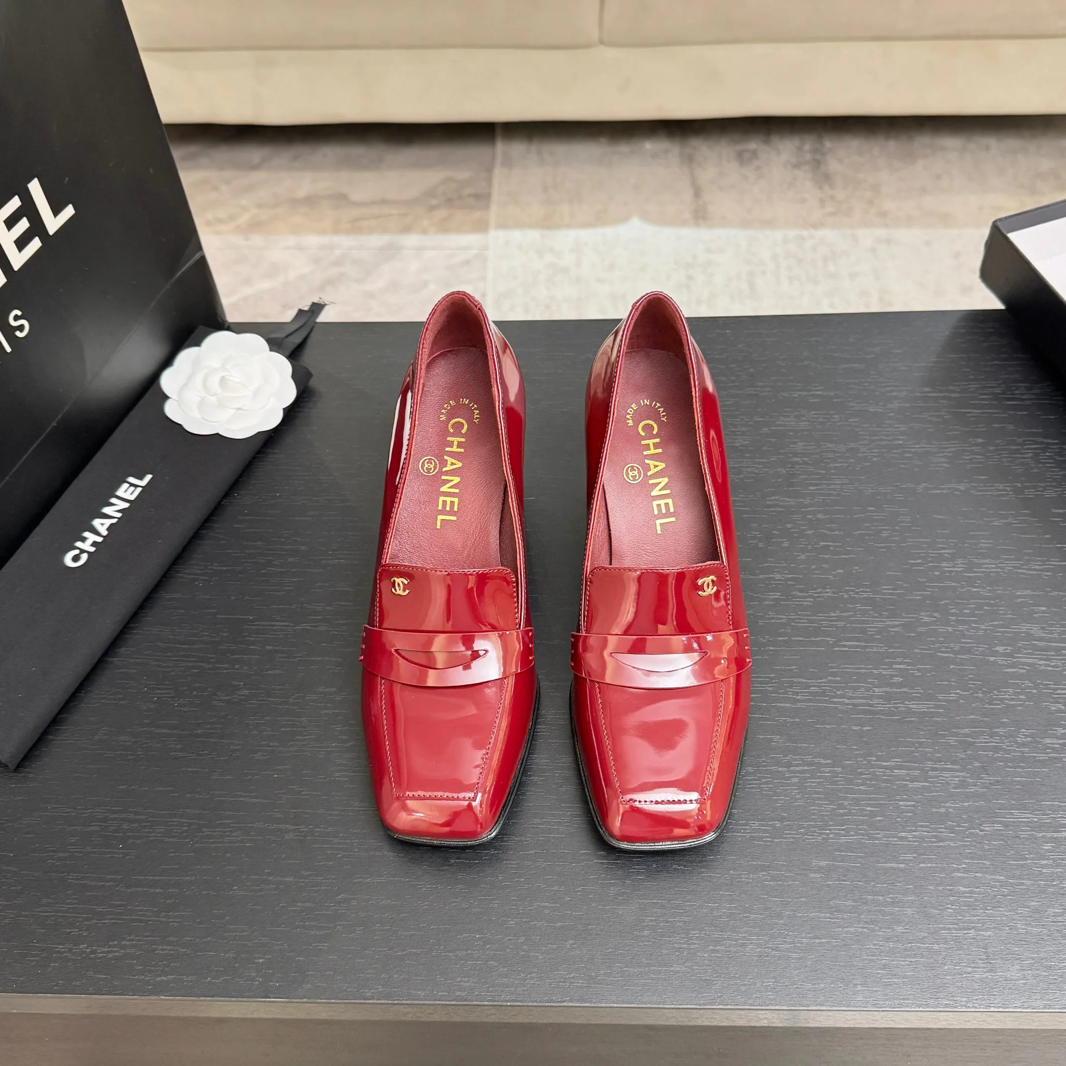 Women's Loafers And Moccasins CHANEL 18063085