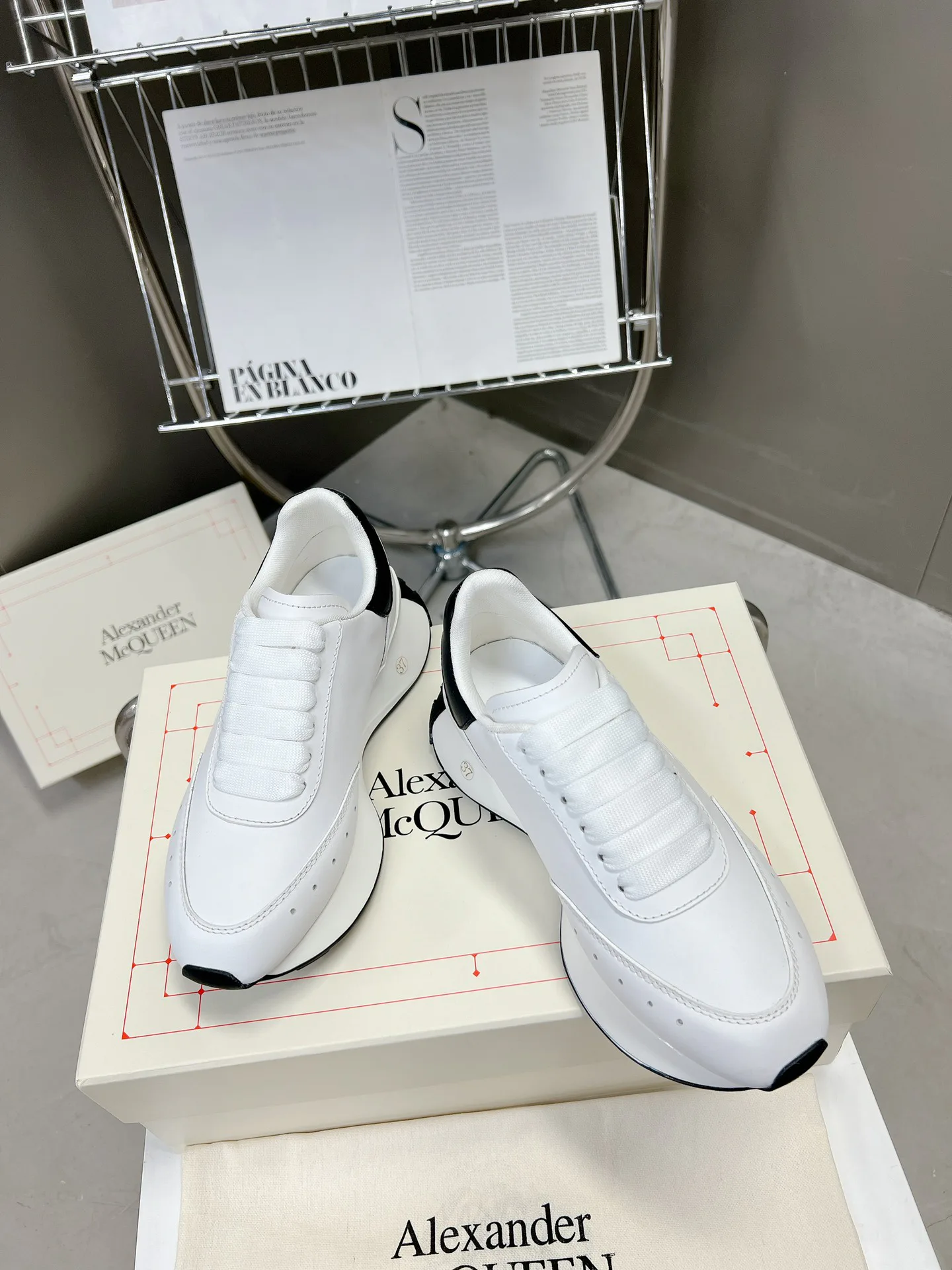 Men's Sneakers ALEXANDER MCQUEEN 18011217