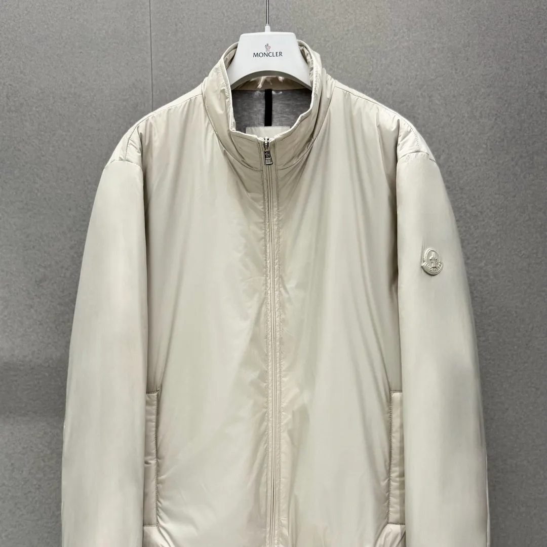 Men's Jackets And Down Jackets MONCLER 17876343