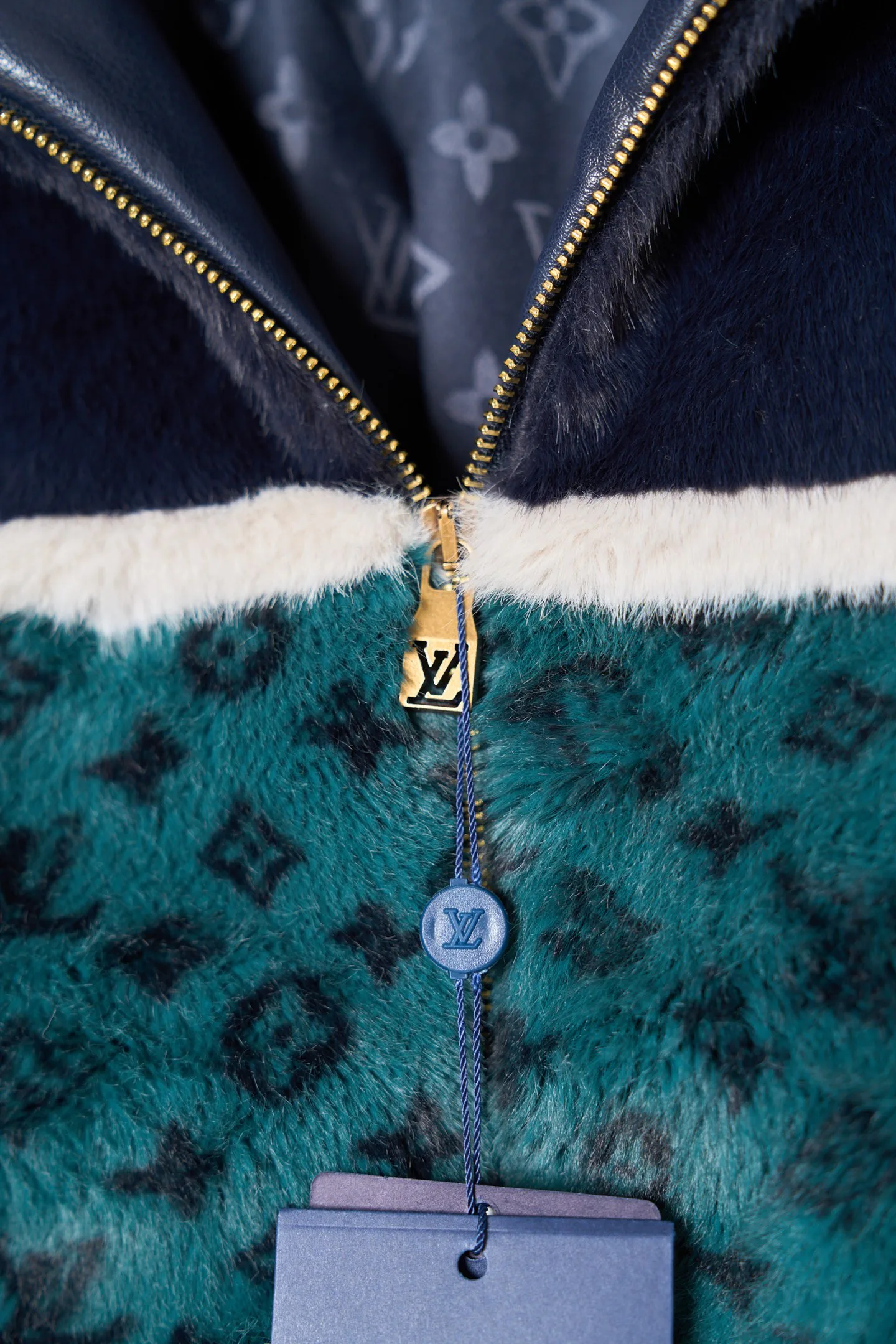 Куртки И Пуховики Мужские Louis Vuitton 18581700