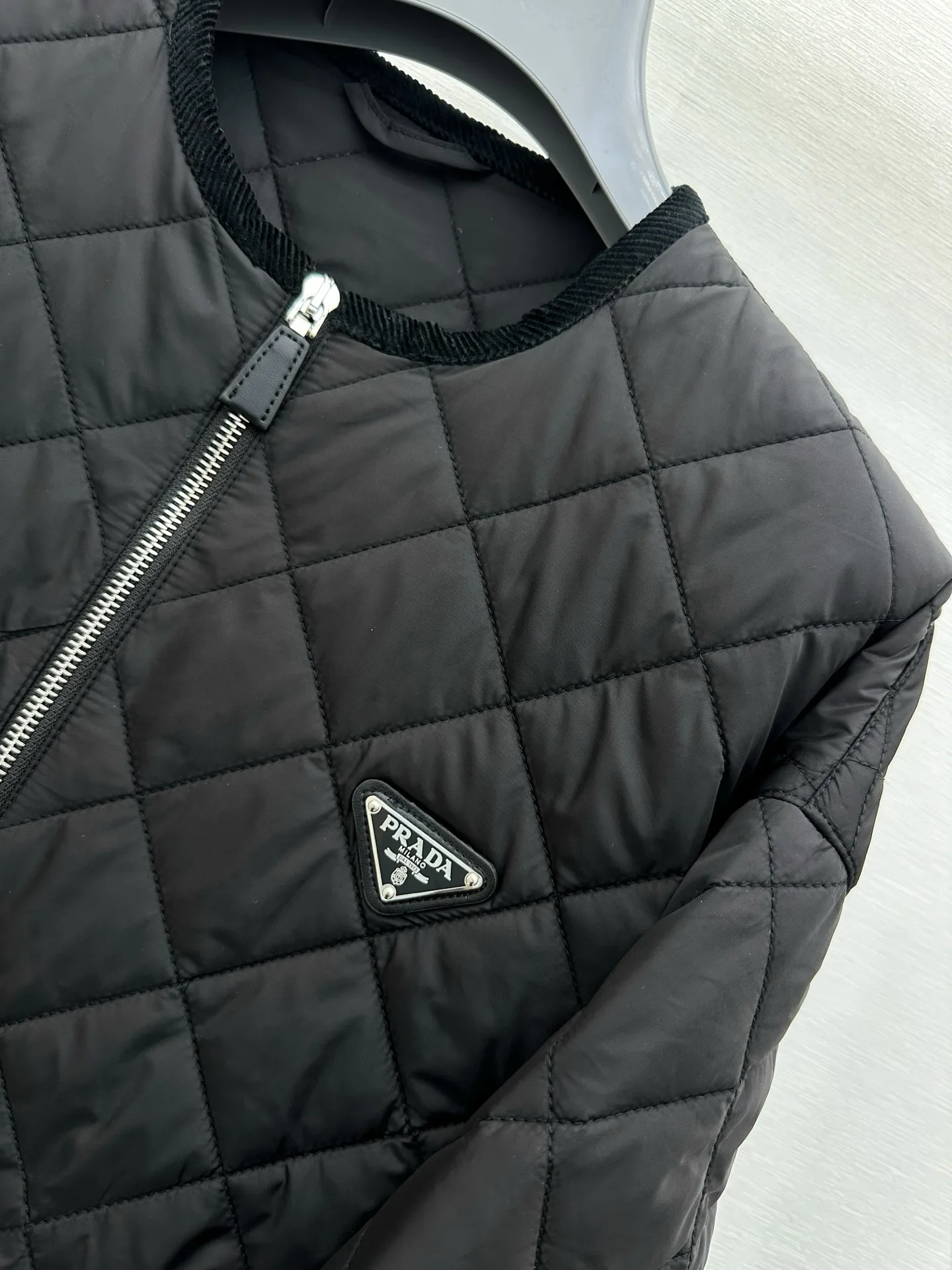 Women's Jackets And Down Jackets PRADA 18364723