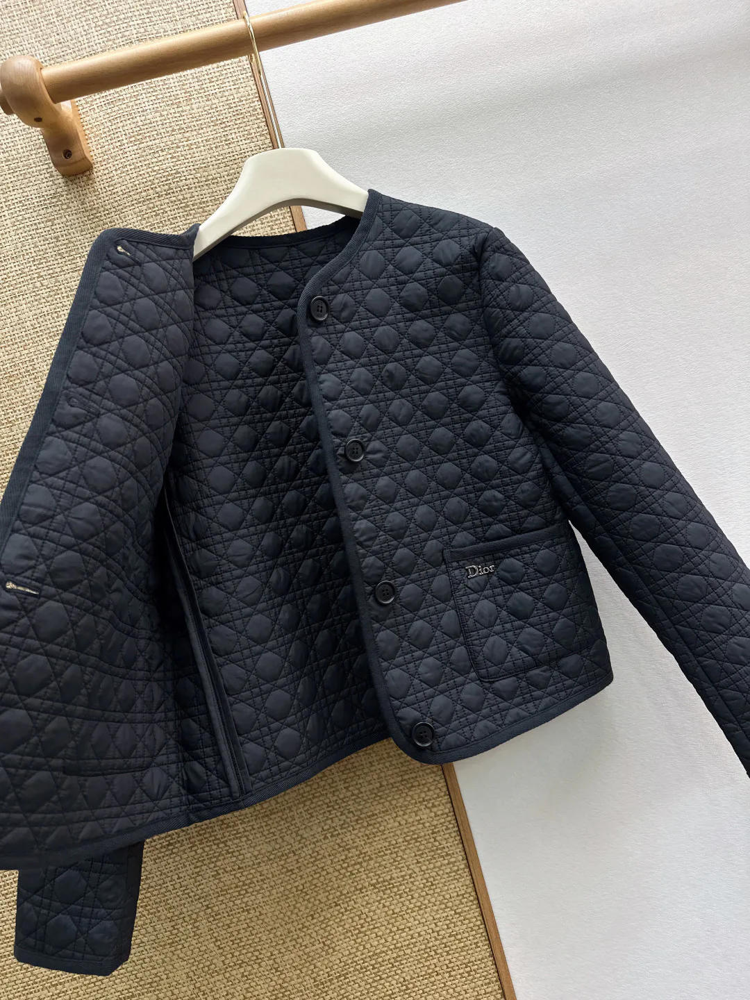 Куртки И Пуховики Женские Christian Dior 18632704