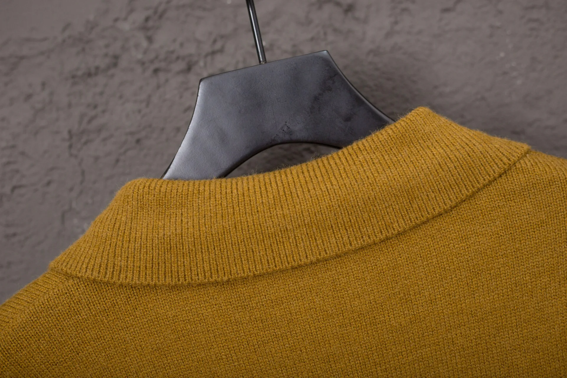 Men's Jumpers And Sweaters AMI PARIS 18032882