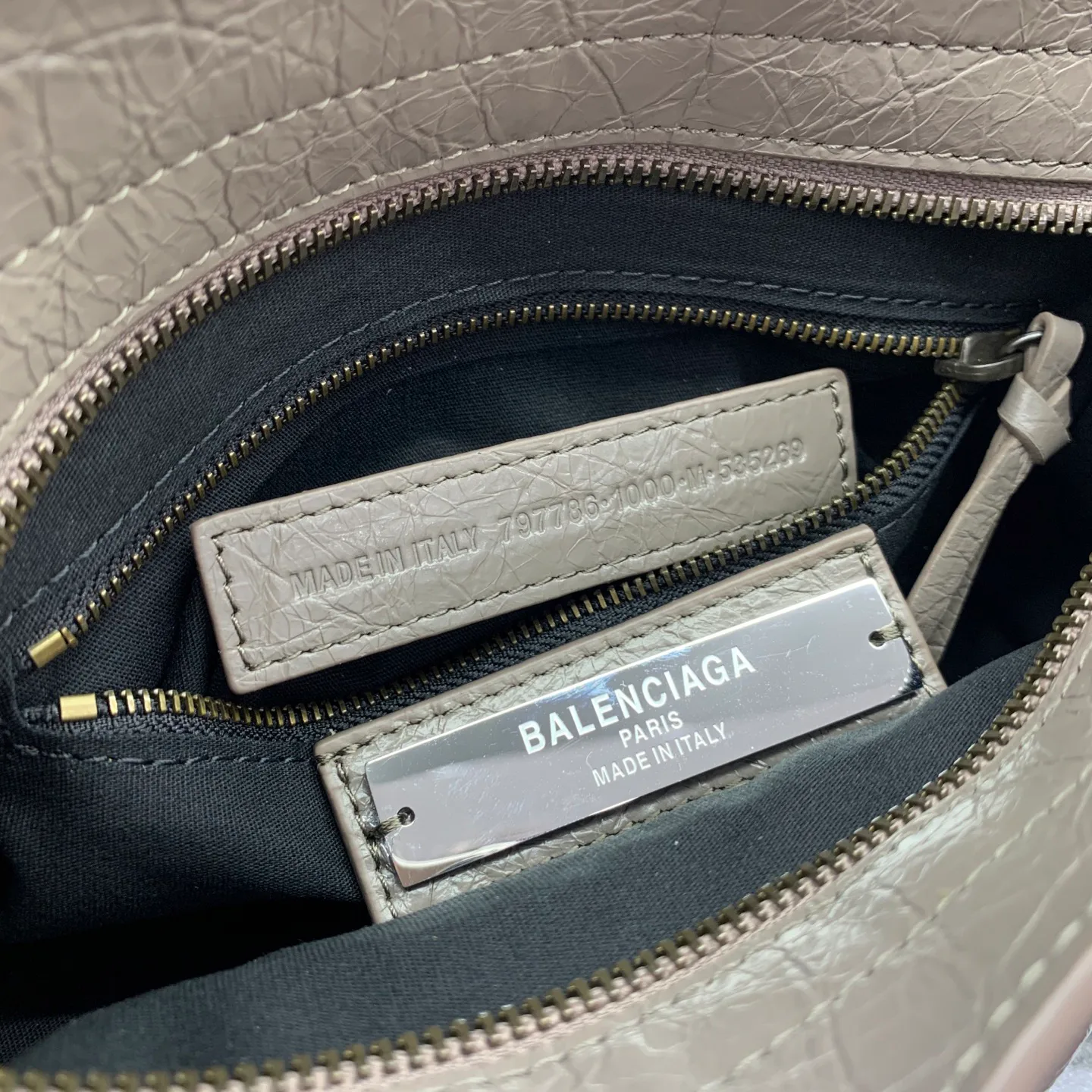 Women's Classic Handbags BALENCIAGA 18135968
