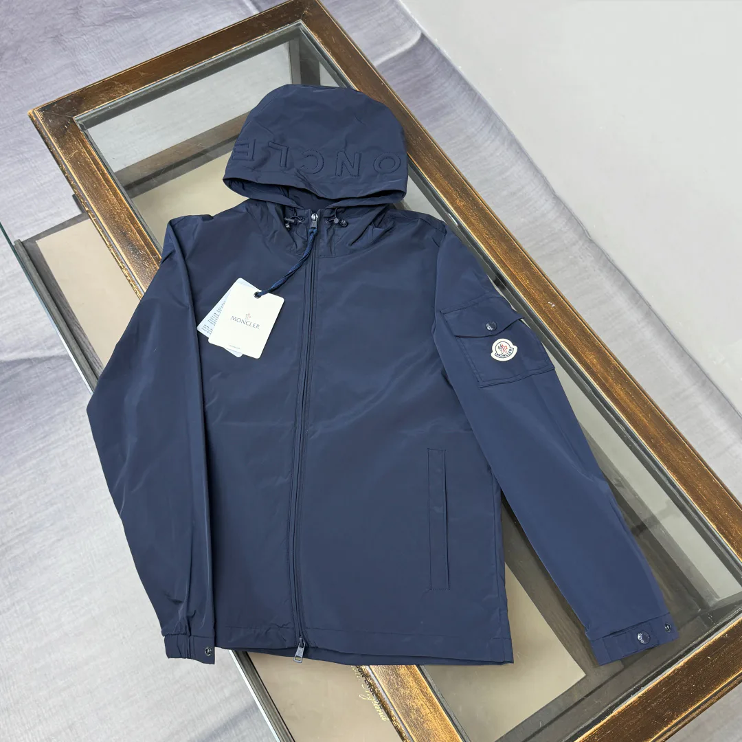 Men's Jackets And Down Jackets MONCLER 18416535
