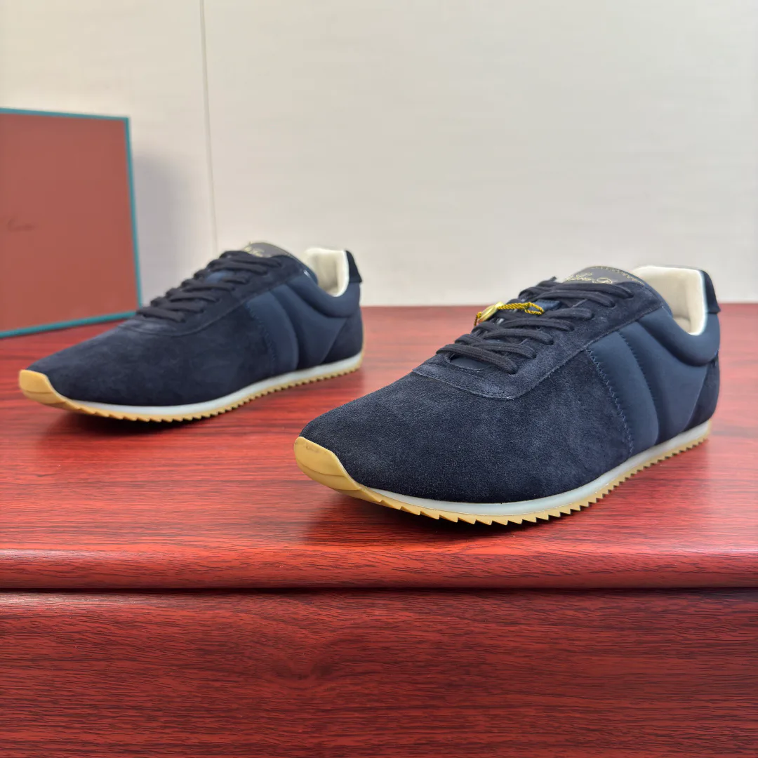 Women's Sneakers LORO PIANA 17636484