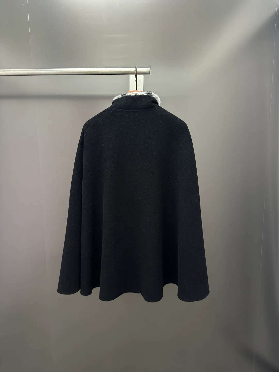 Women's Coats LORO PIANA 18226712