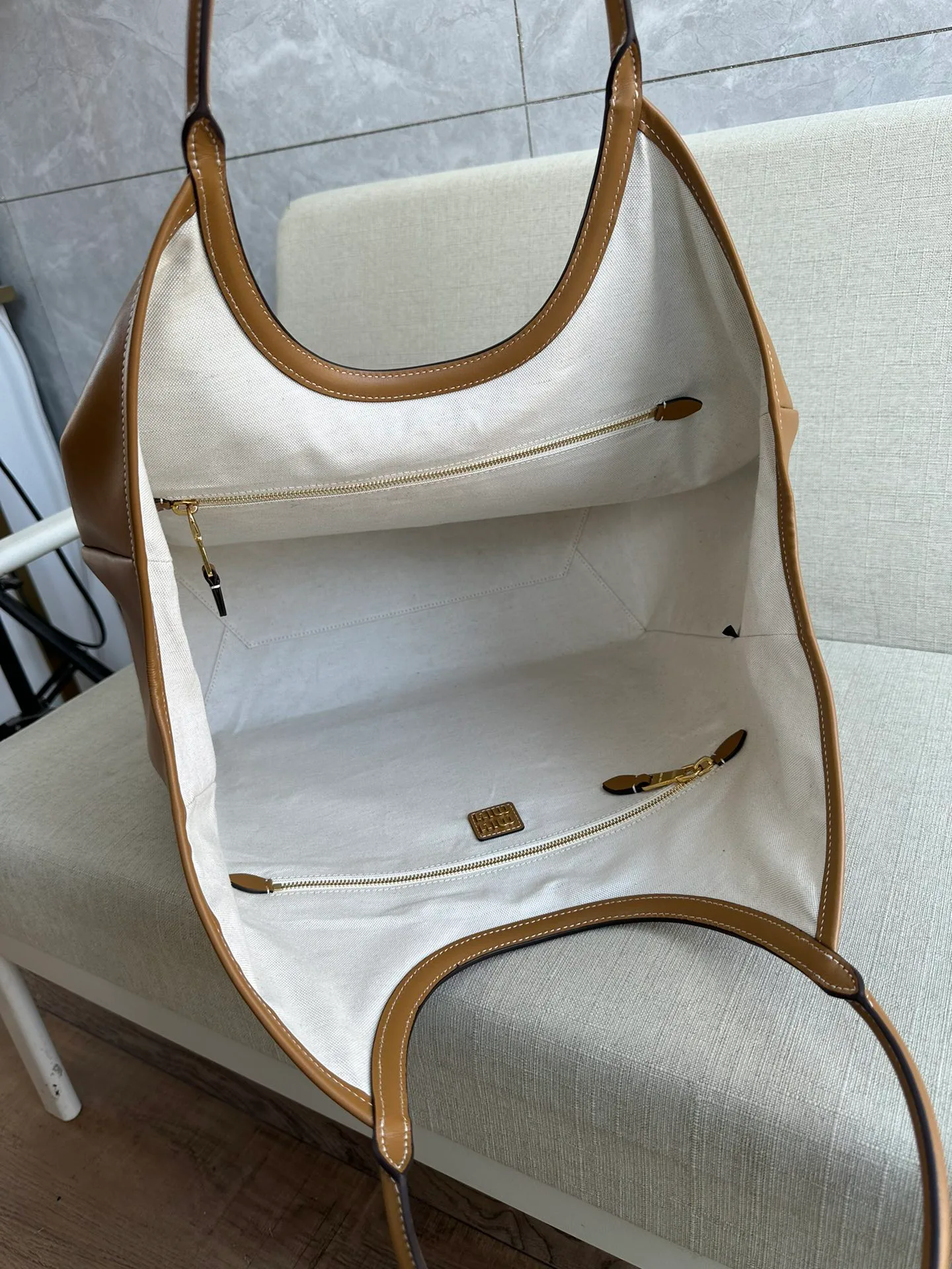Women's Classic Handbags MIU MIU 17837725