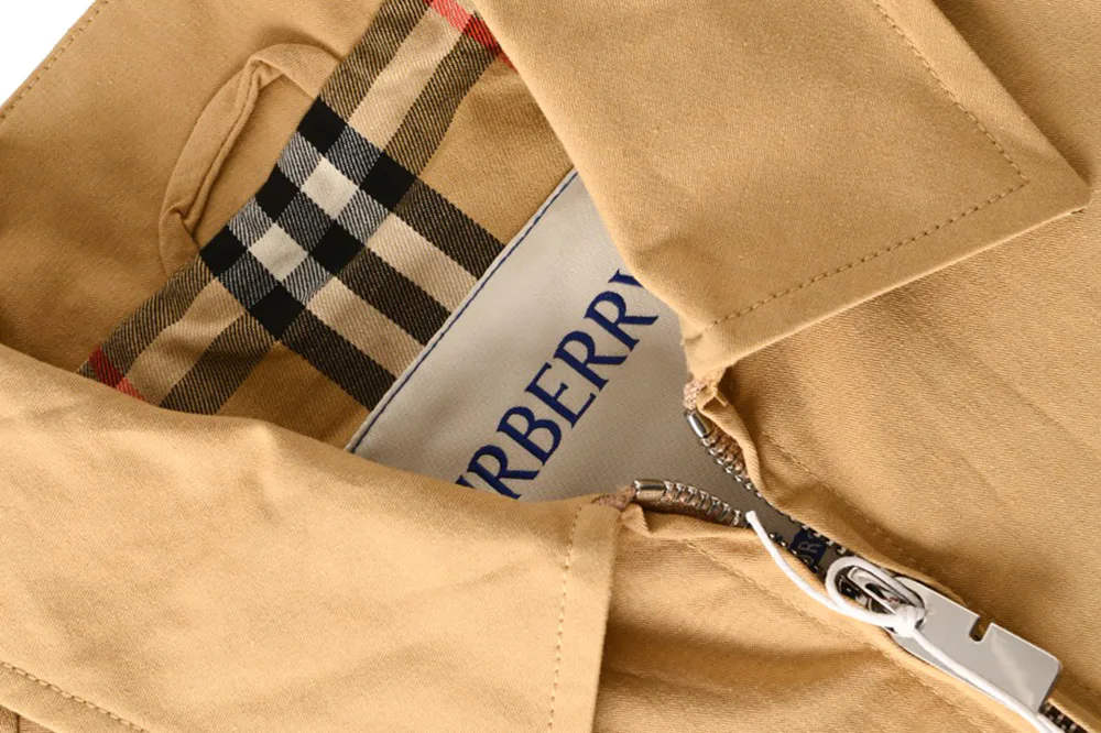 Men's Jackets And Down Jackets BURBERRY 18313771