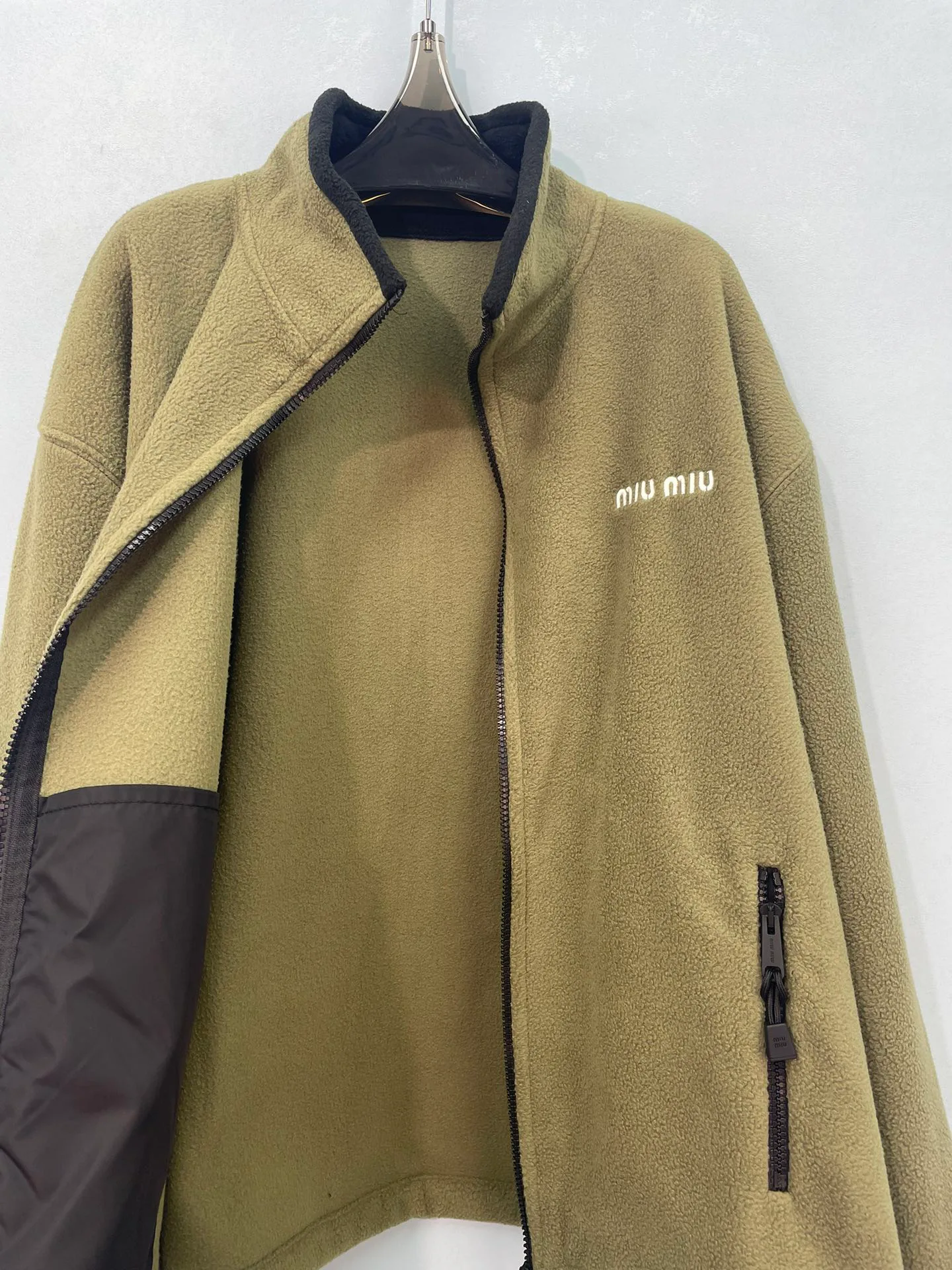 Women's Jackets And Down Jackets MIU MIU 17802405