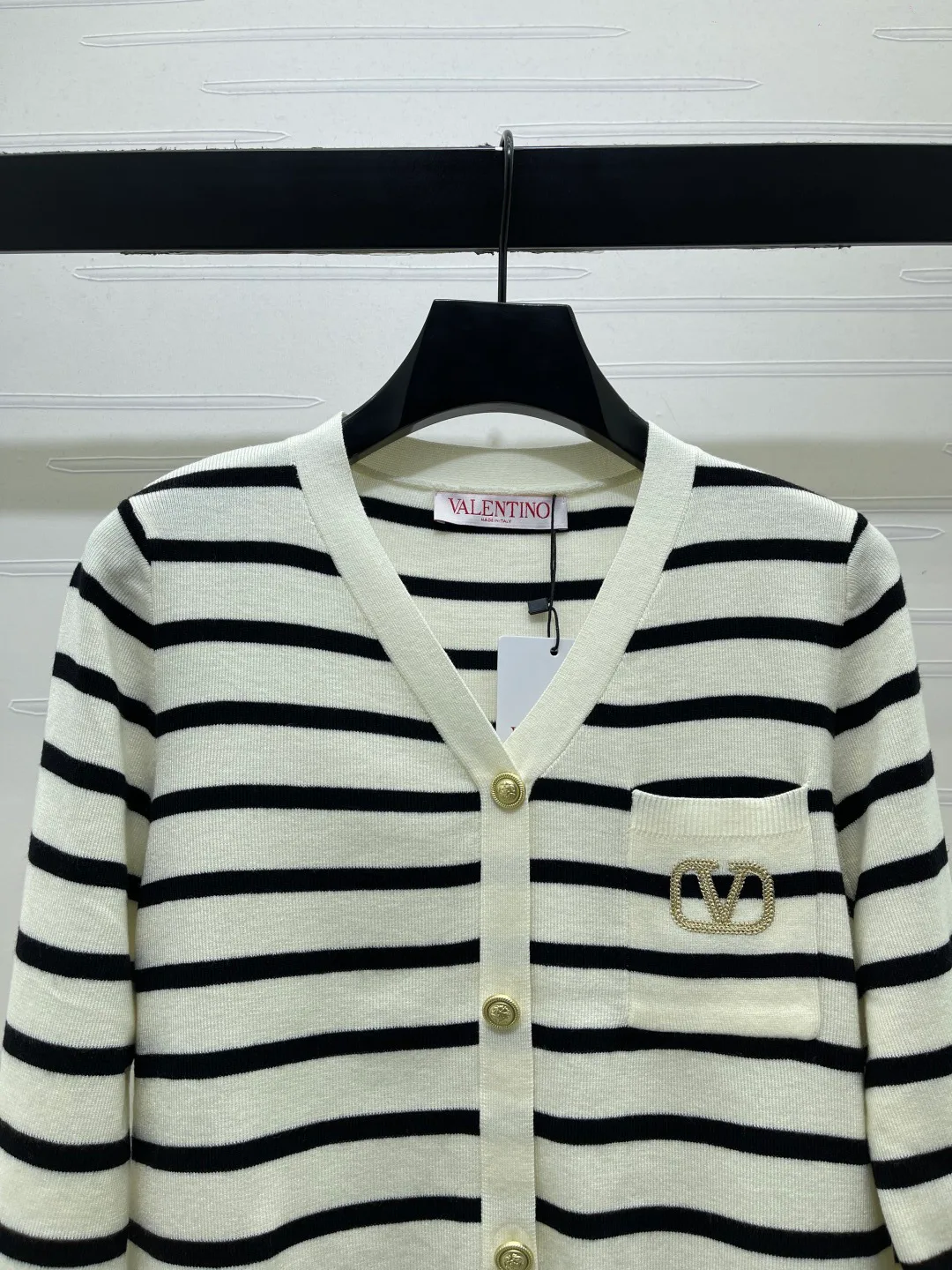 Women's Jumpers And Sweaters VALENTINO 17941116