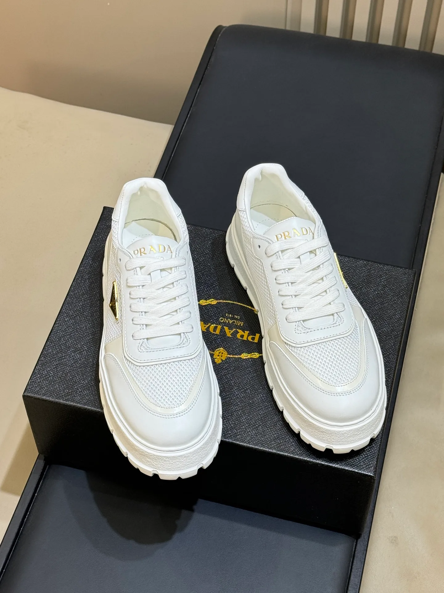 Men's Sneakers PRADA 17915325