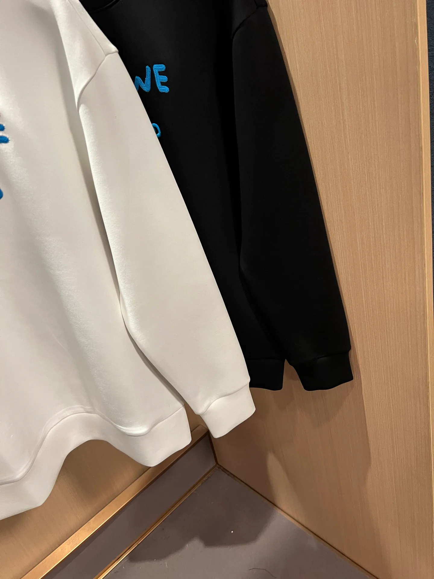 Men's Sweatshirts And Hoodies LOEWE 18519635