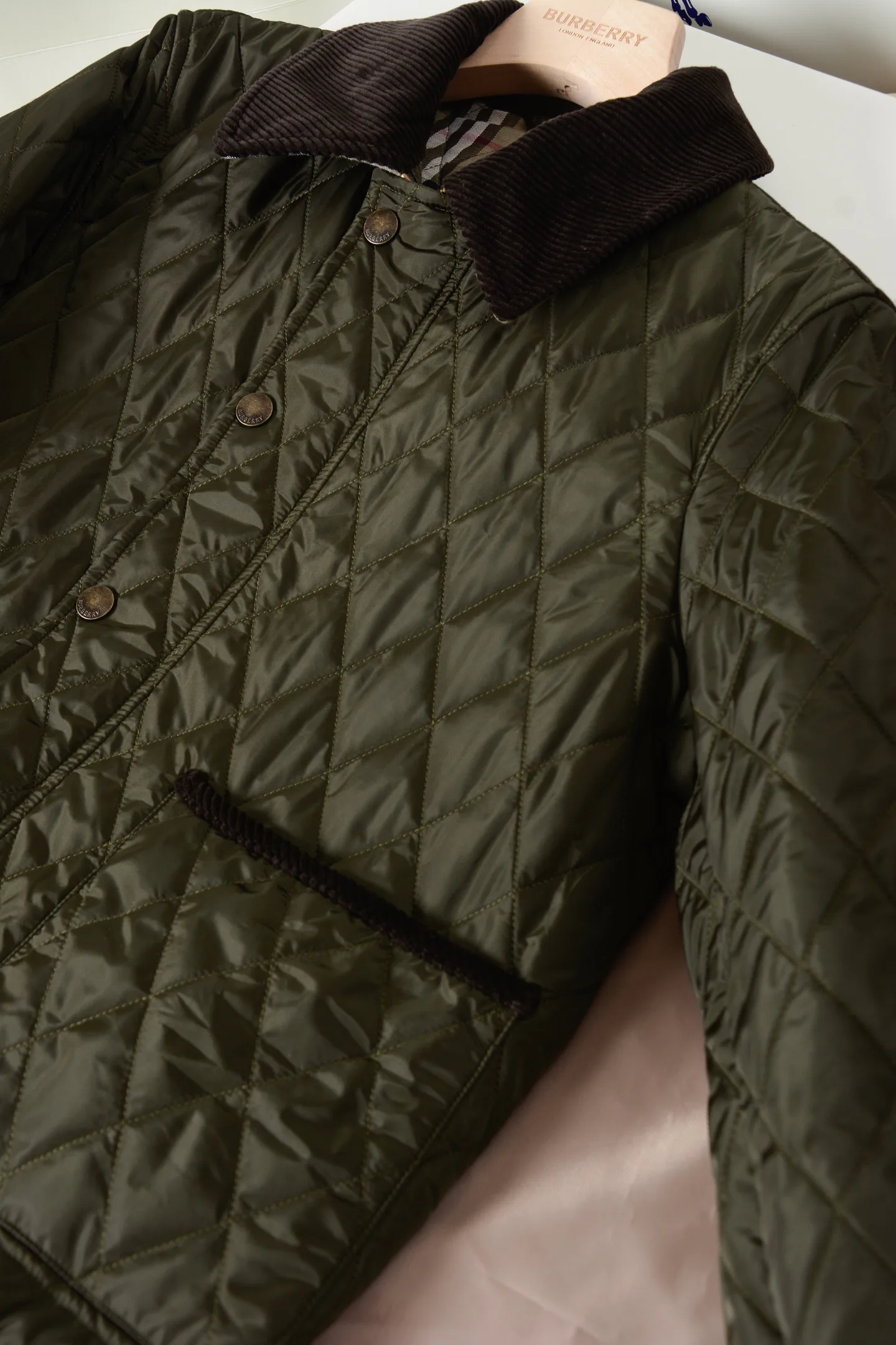 Women's Jackets And Down Jackets BURBERRY 18513001