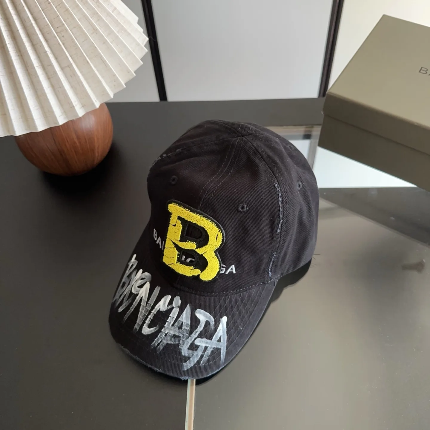 Hats BALENCIAGA 17646866