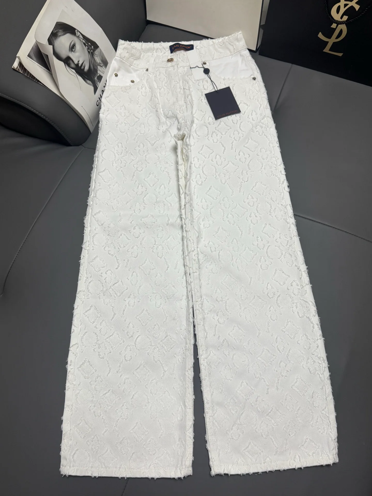 Джинсы Женские Louis Vuitton 18671336