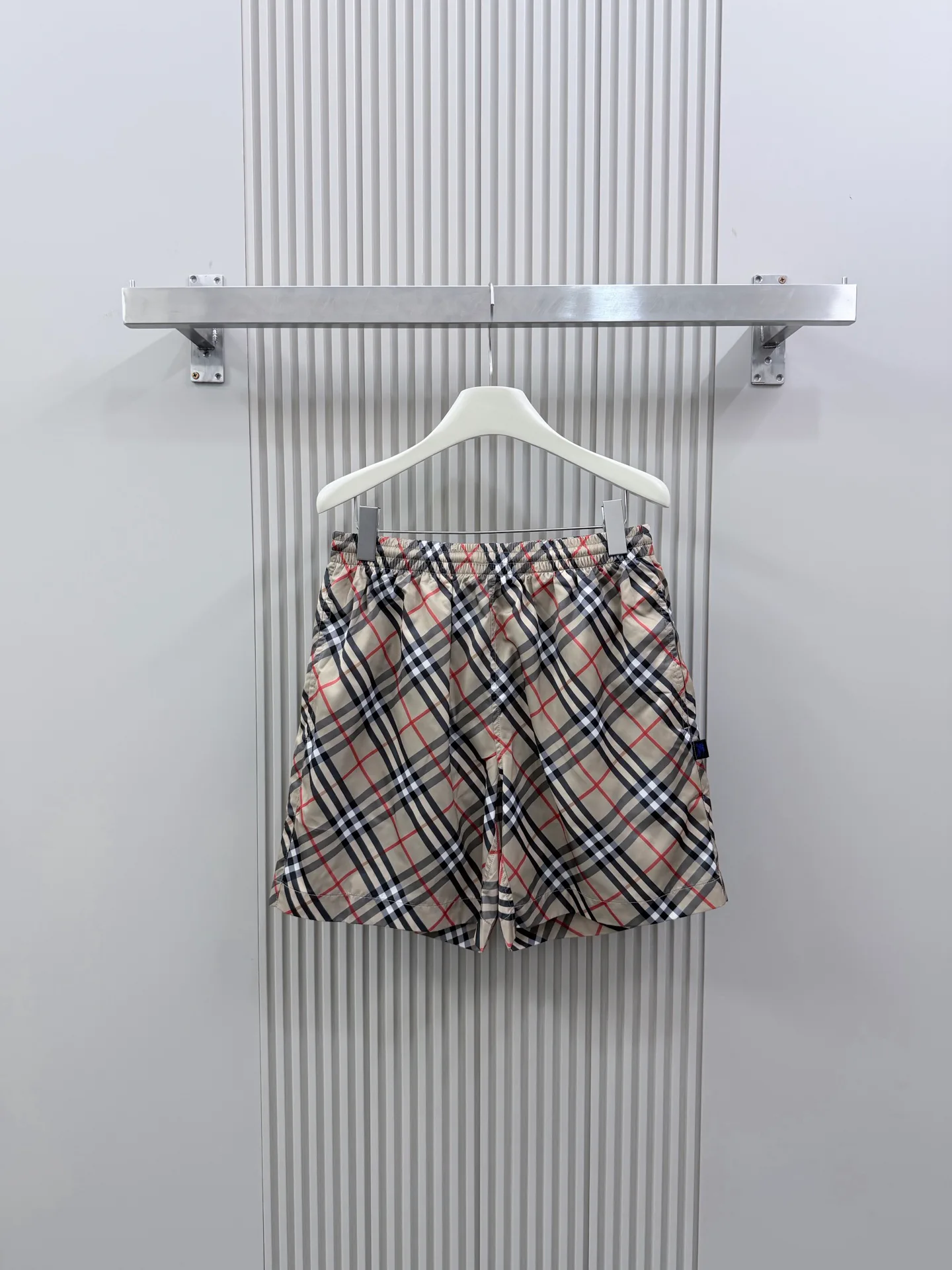 Men's Shorts BURBERRY 18074199